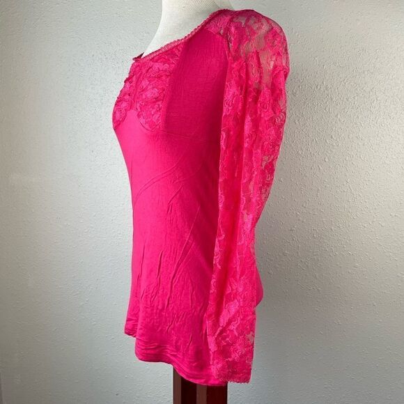 IN Diffusion Pink Lace Long Sleeve Tip Size S EUC - Picture 3 of 7